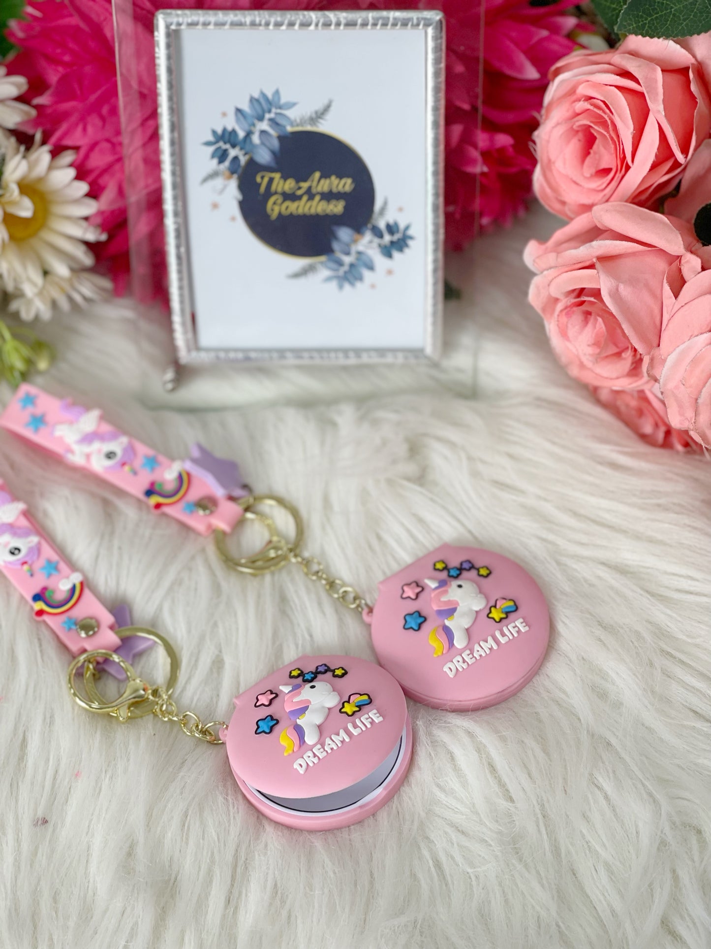 Unicorn đŸ¦„mirror keychain