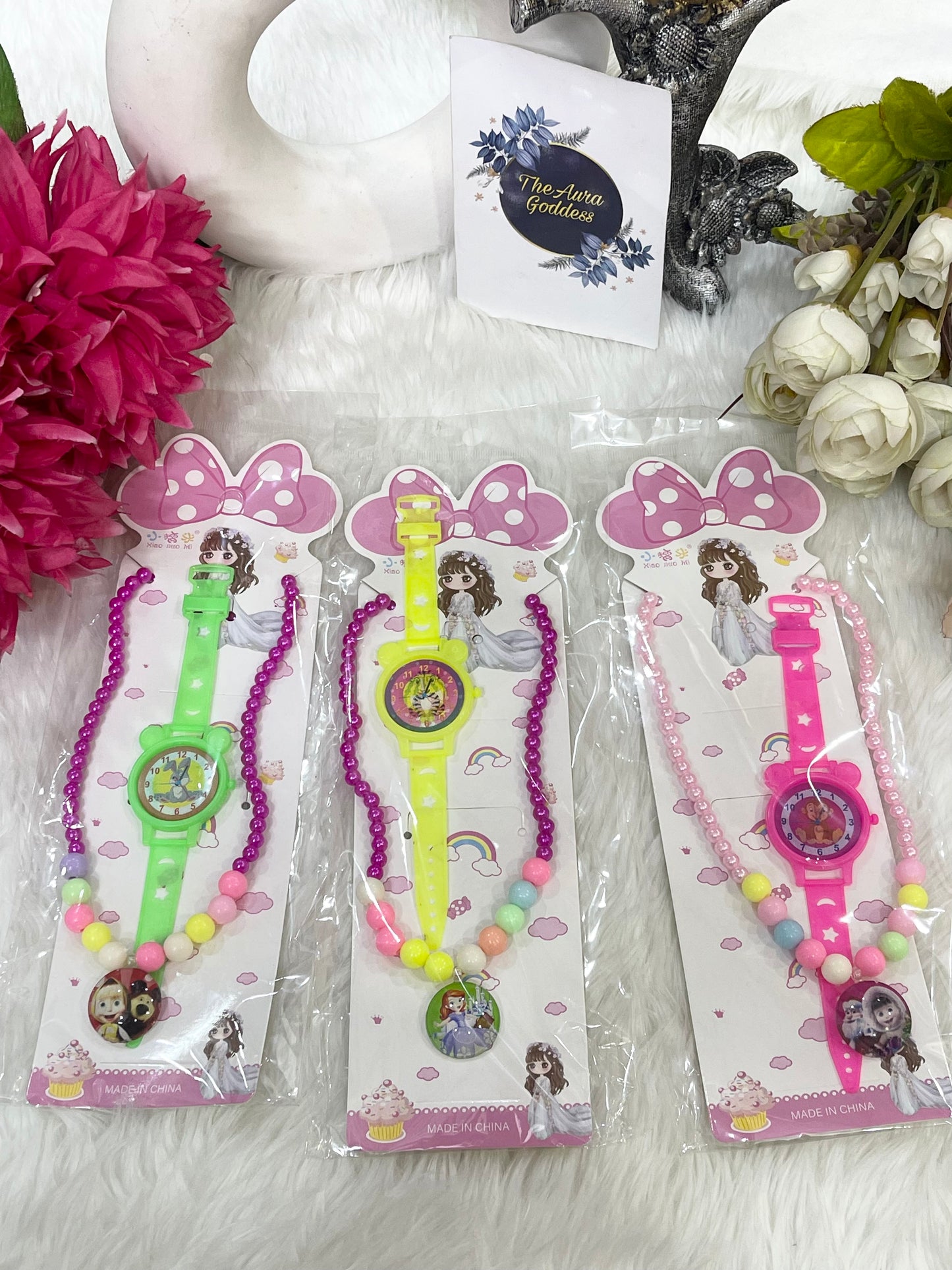 Kids Wrist watch with pendant