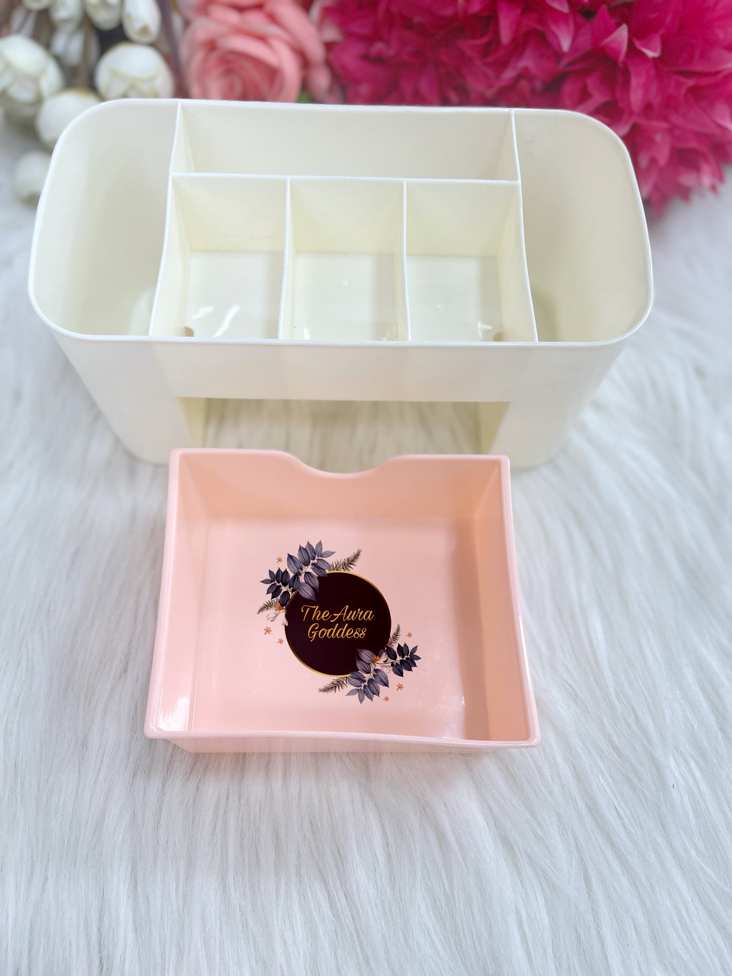 COSMETIC ORGANISER