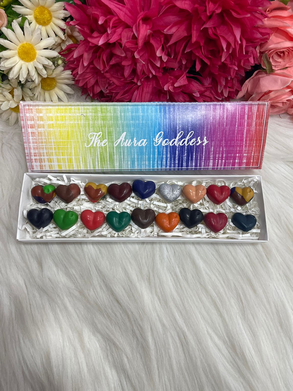 18 Heart crayons set