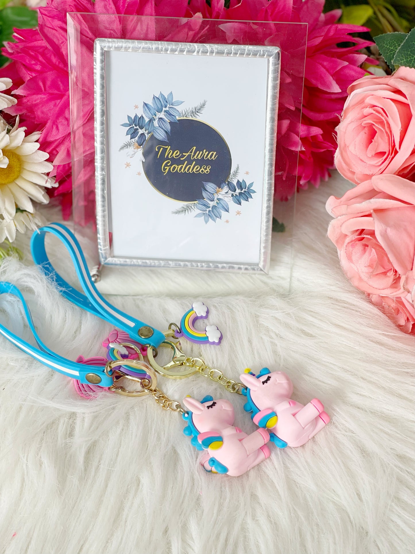 Unicorn charm keychain