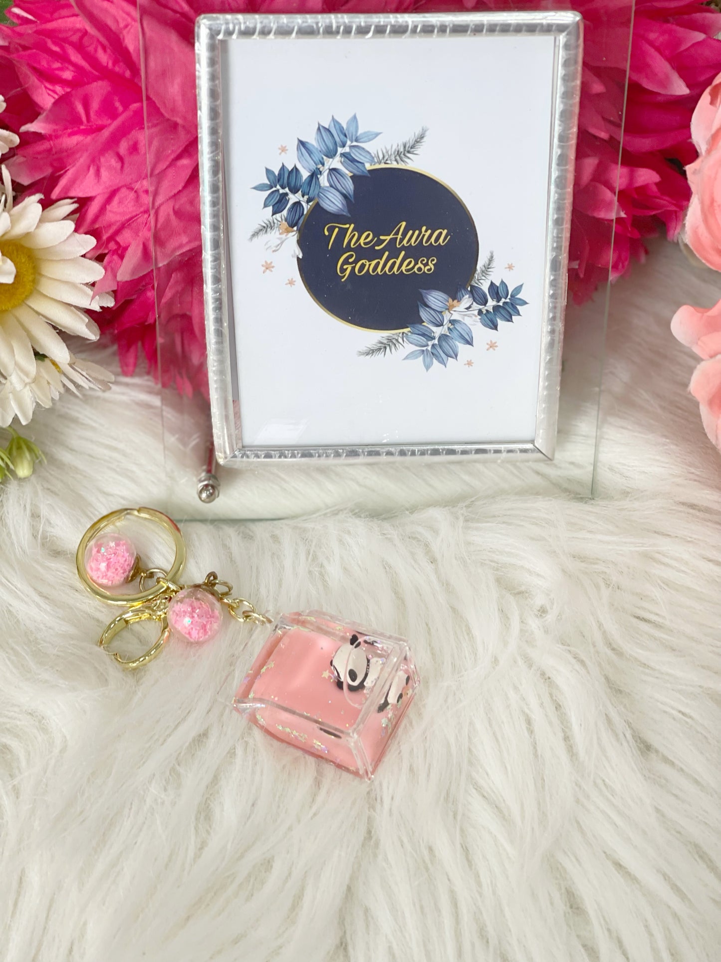 Panda 🐼 glitter watery keychain