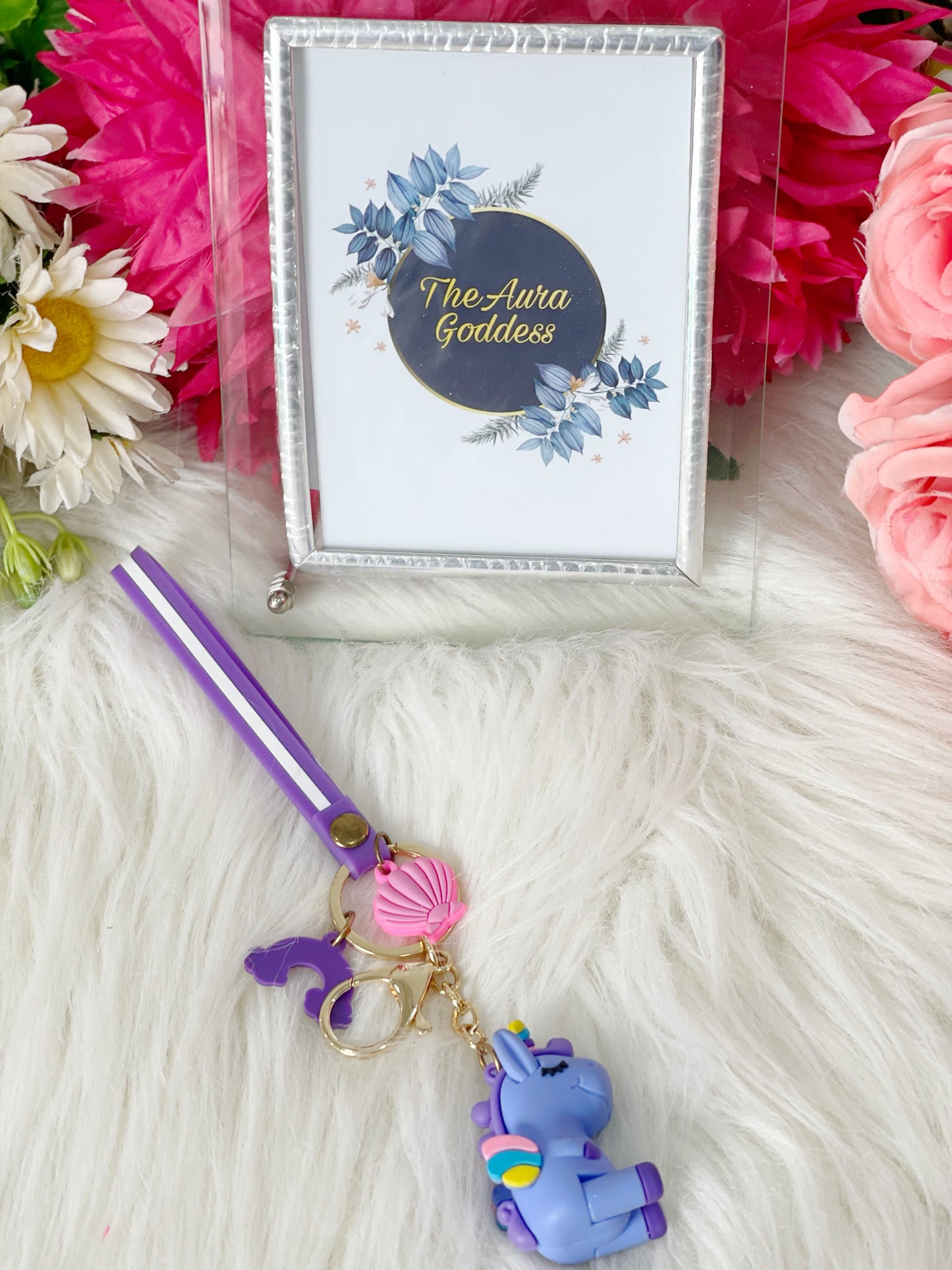 Unicorn charm keychain