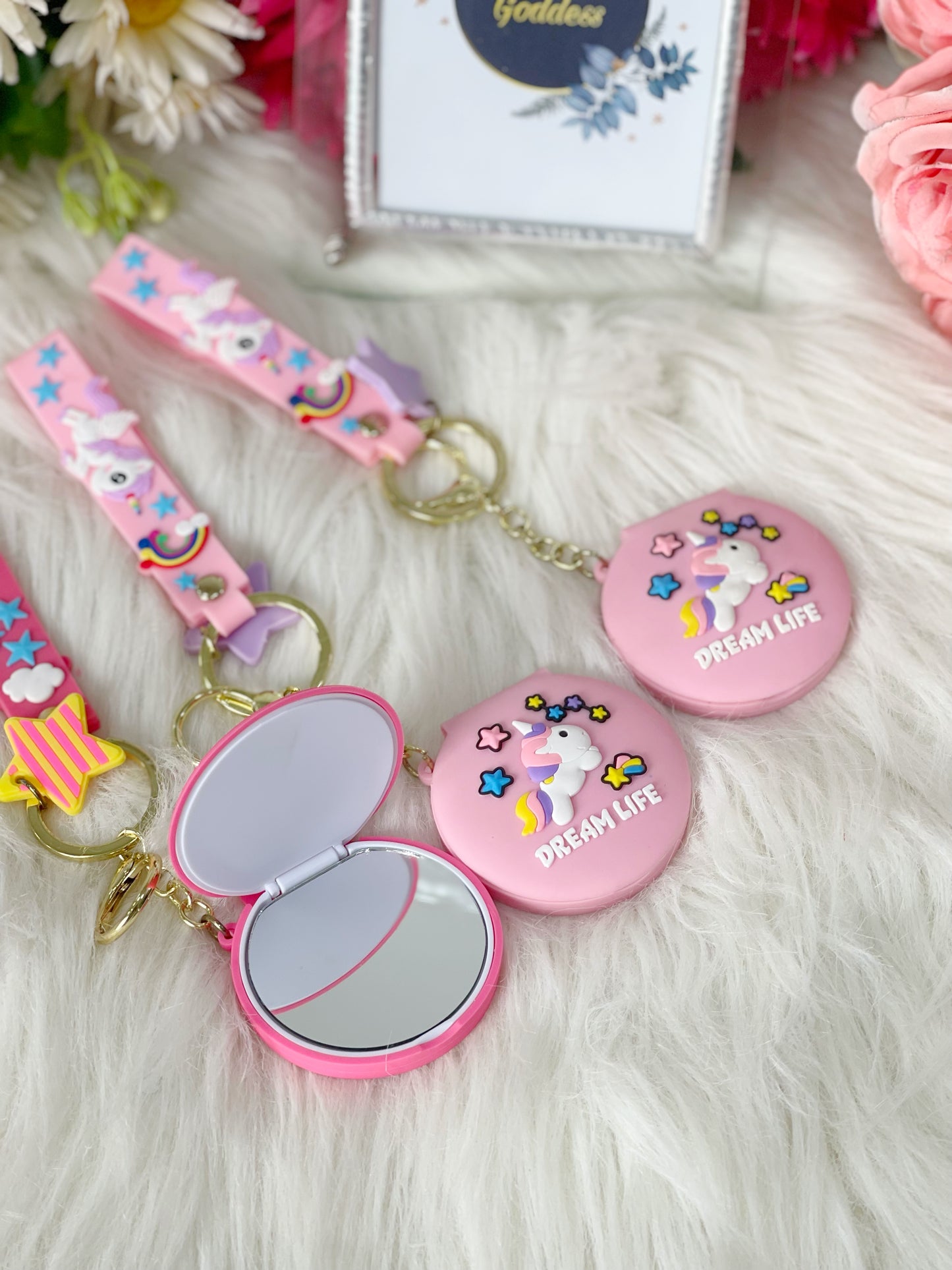 Unicorn 🦄mirror keychain